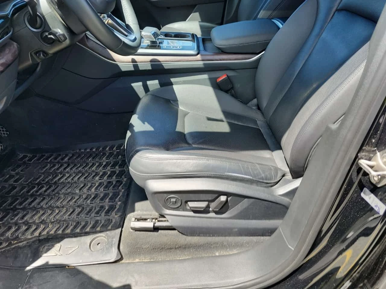 Audi Q7  3.0T | TECHNIK | DISTRONIC | HEAD-UP | 360 , снимка 8 - Автомобили и джипове - 54833642