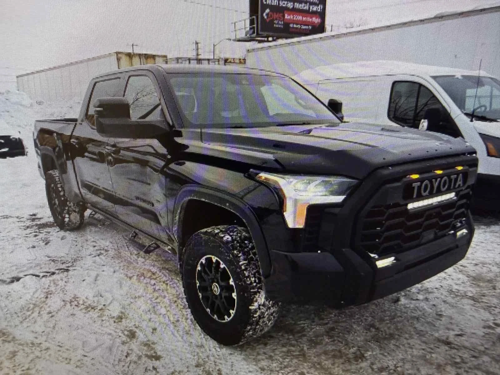 Toyota Tundra, снимка 2 - Автомобили и джипове - 54892808