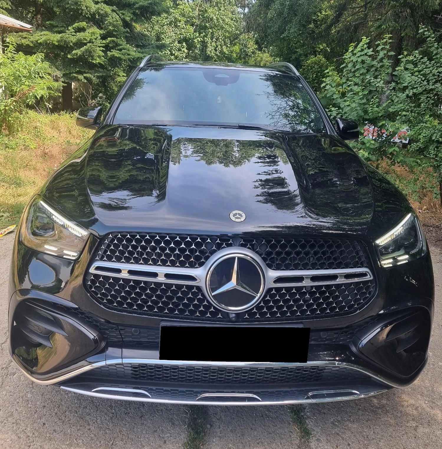 Mercedes-Benz GLE 300 d 4MATIC AMG-Line, снимка 2 - Автомобили и джипове - 55141369