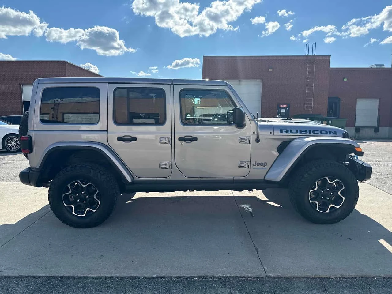 Jeep Wrangler * Unlimited Rubicon * CARFAX * ОПЦИЯ ЗА ФИНАНСИРАН, снимка 3 - Автомобили и джипове - 55545930