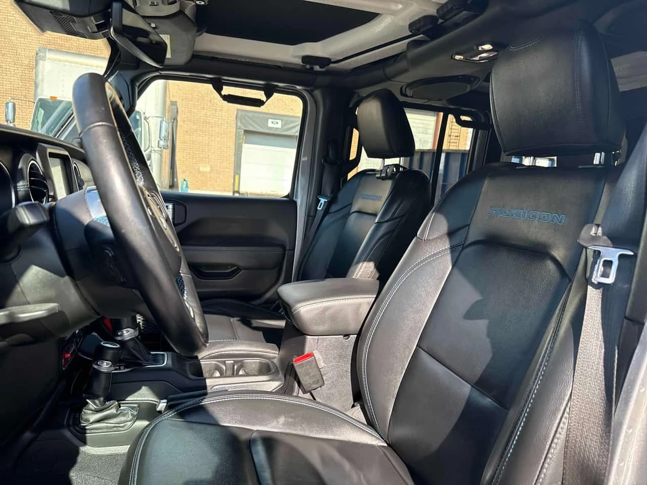 Jeep Wrangler * Unlimited Rubicon * CARFAX * ОПЦИЯ ЗА ФИНАНСИРАН, снимка 13 - Автомобили и джипове - 55545930