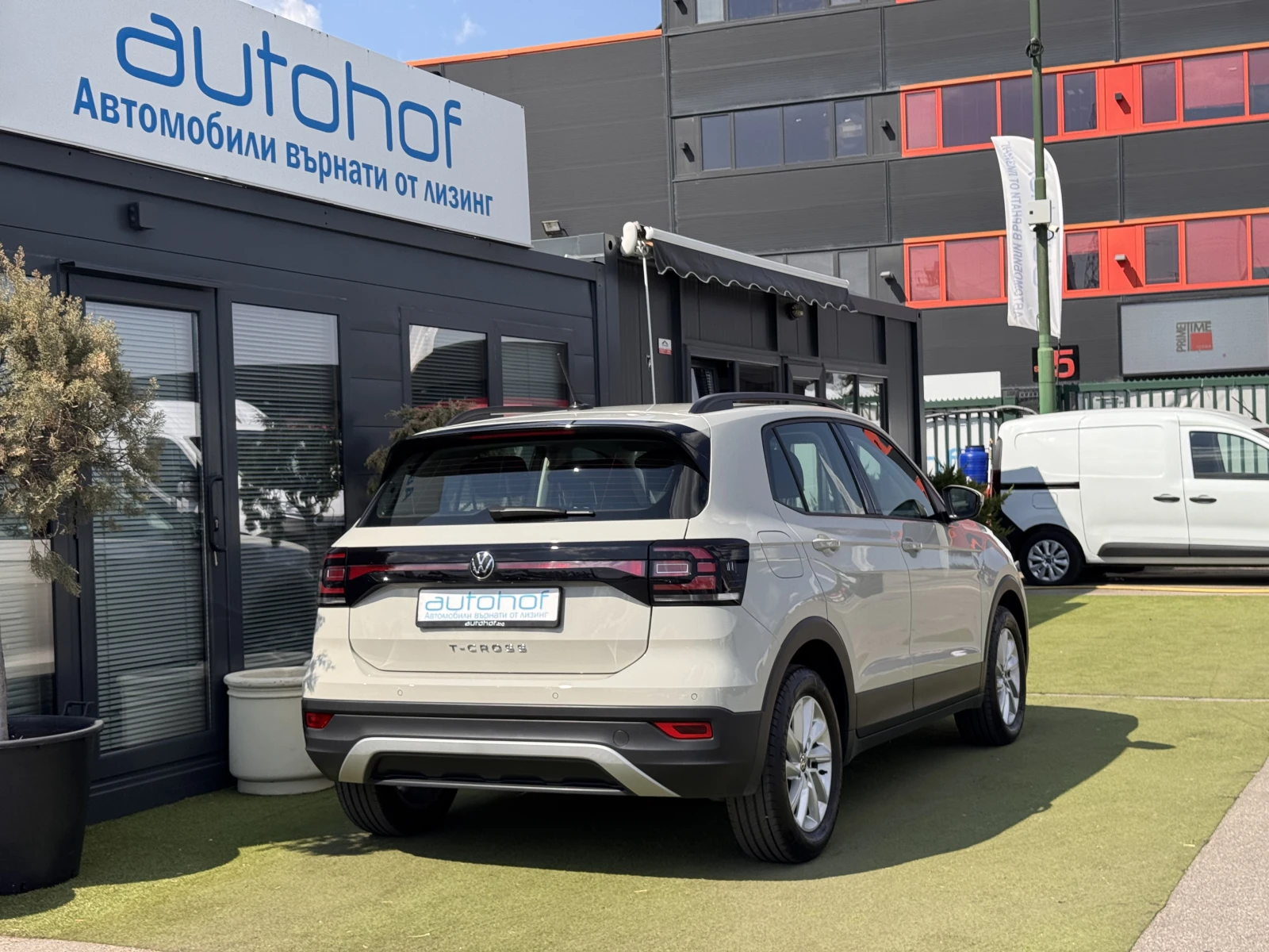 VW T-Cross LIFE+ /1.0TSI/110K.C./6MT | Mobile.bg � ����������� 4