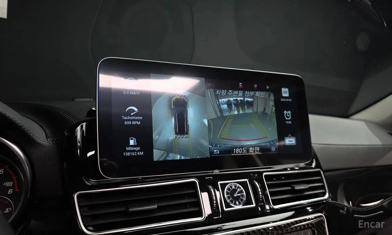 Mercedes-Benz GLS * GLS350 d 4MATIC* АВТОКРЕДИТ* , снимка 15 - Автомобили и джипове - 56096775