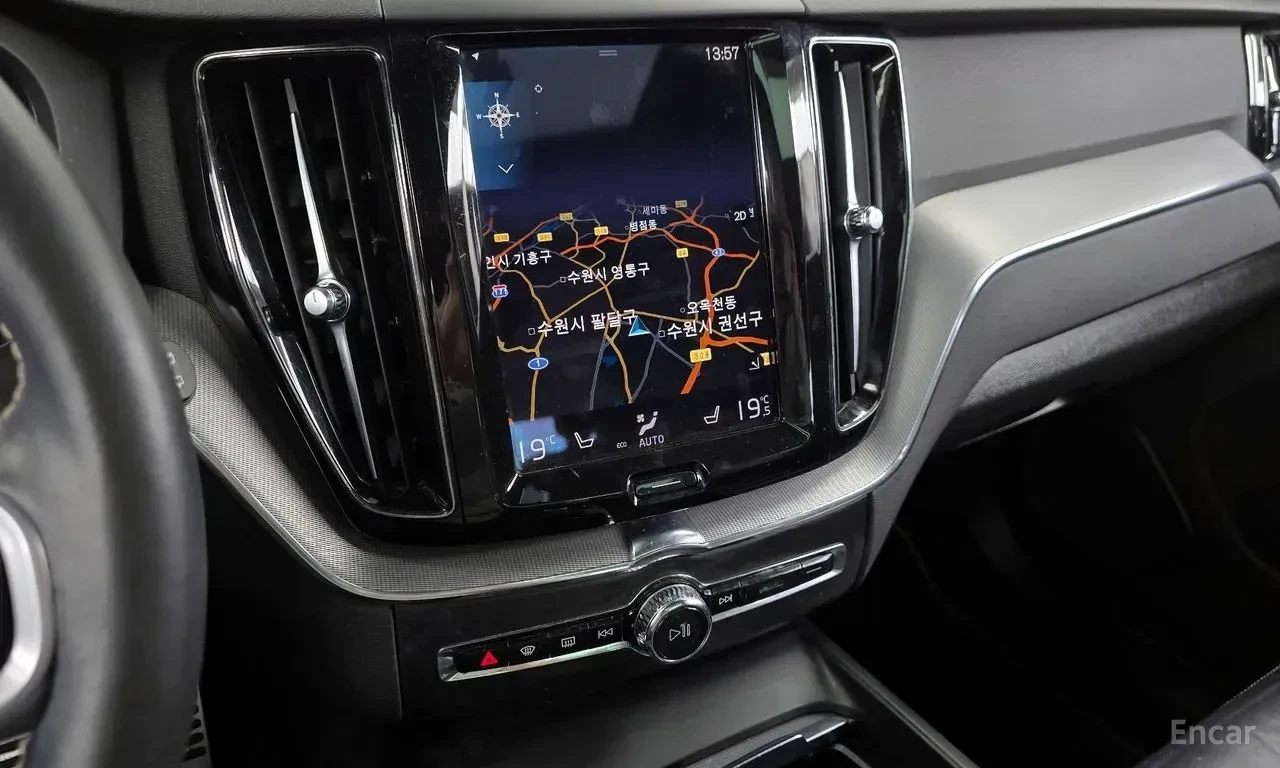 Volvo XC60 T8* R* DESIGN* HYBRID* �����* ���������* ��������� | Mobile.bg � ����������� 8