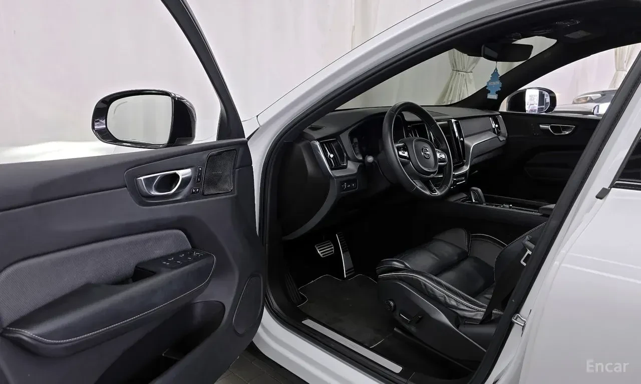 Volvo XC60 T8* R* DESIGN* HYBRID* �����* ���������* ��������� | Mobile.bg � ����������� 5