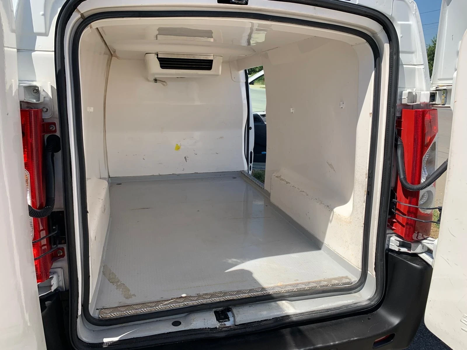 Fiat Scudo 2.0 Diesel 88kW Хладилен Maxi до -20 - изображение 10