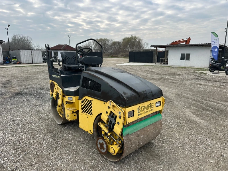 Валяк BOMAG BW100 AD-4 НАЛИЧЕН, снимка 4 - Индустриална техника - 52864942