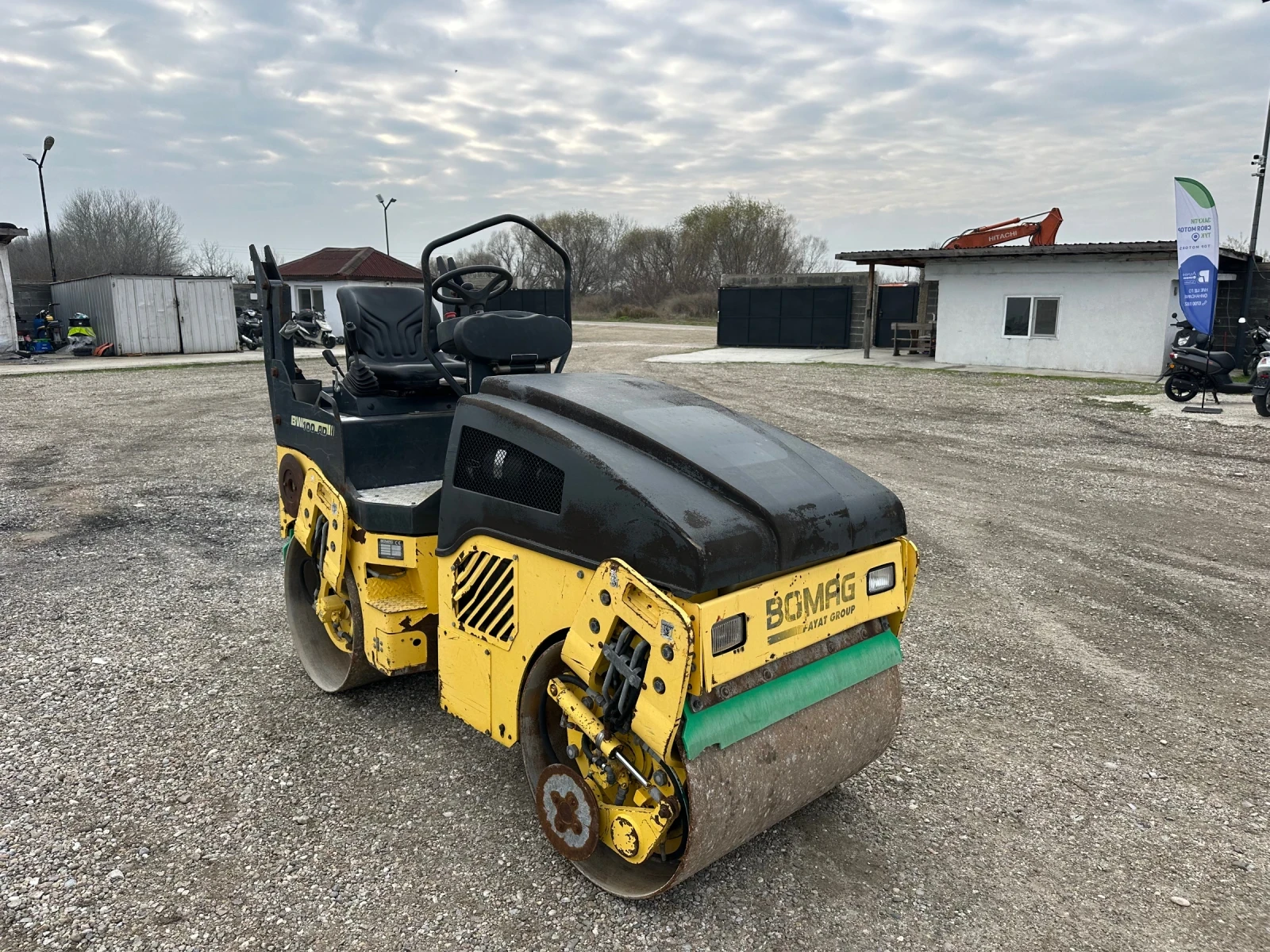 Валяк BOMAG BW100 AD-4 НАЛИЧЕН - изображение 4