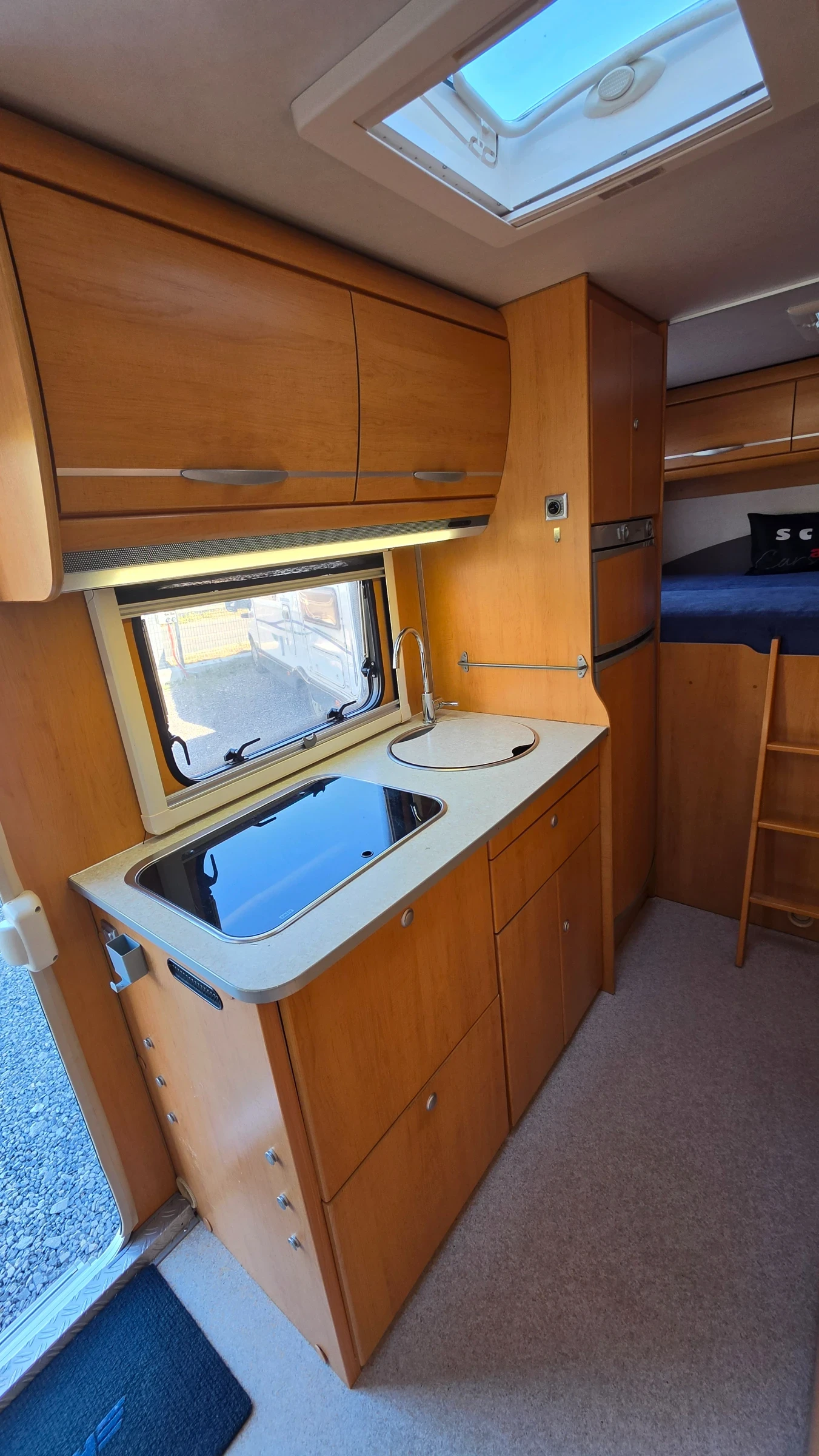 ������ HYMER / ERIBA Hymermobil Classic Integral 2.7 CDI 156 �.� | Mobile.bg � ����������� 12
