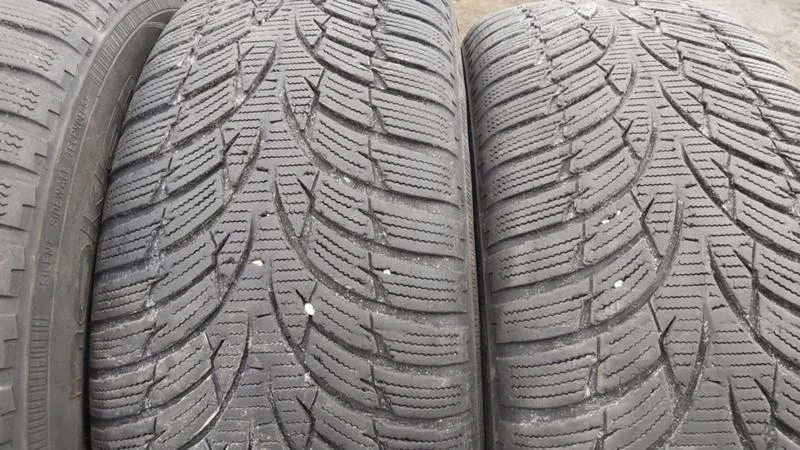 Гуми Зимни 205/70R15, снимка 4 - Гуми и джанти - 27564549