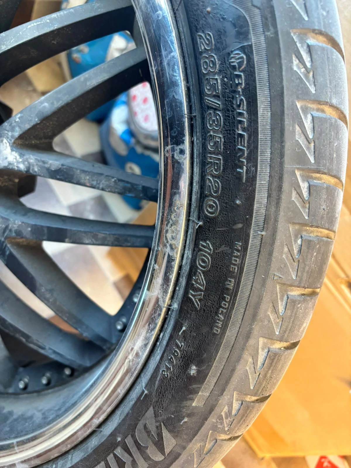 ���� � ������ 285/35R20 | Mobile.bg � ����������� 2
