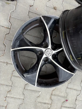������ �� VW | Mobile.bg � ����� ������ 7