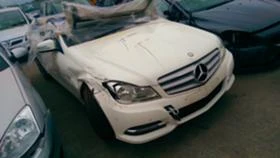 Mercedes-Benz C 220 220дчасти, снимка 4