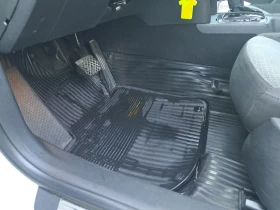 Skoda Superb 2.0 DIESEL, снимка 11