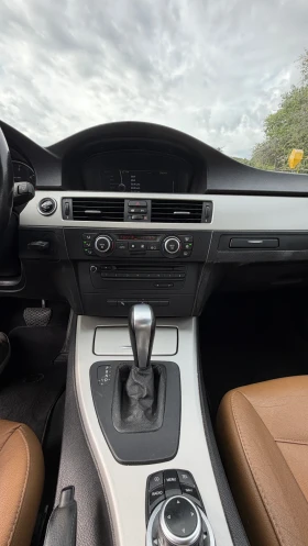 BMW 320 320 d x drive, снимка 8