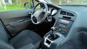 Peugeot 5008 1.6HDi 7 места - 8999 лв. / 4601.12 € - 88615354 11