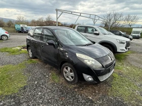 Renault Scenic 6+ 1, снимка 2