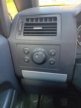 Opel Zafira 1.9 - 4555 лв. / 2328.93 € - 76118221 8