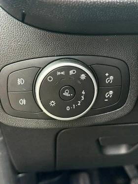 Ford Fiesta 1.1/86кс/105хил км/Ръчка/Нави/Парктроник/Тъч - 6400 € / 12517.31 лв. - 34304117 13