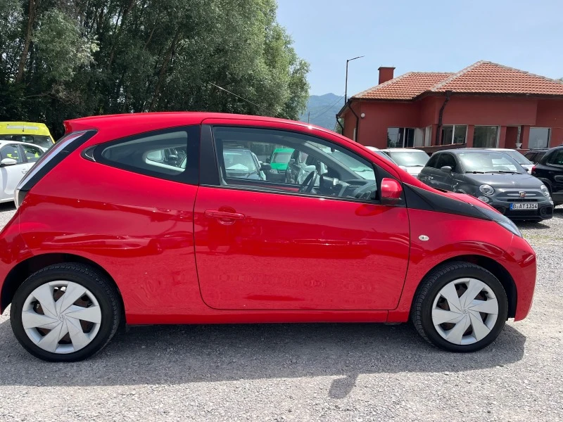 Toyota Aygo 1.0I EURO 6B  95x km, снимка 7 - Автомобили и джипове - 46307614