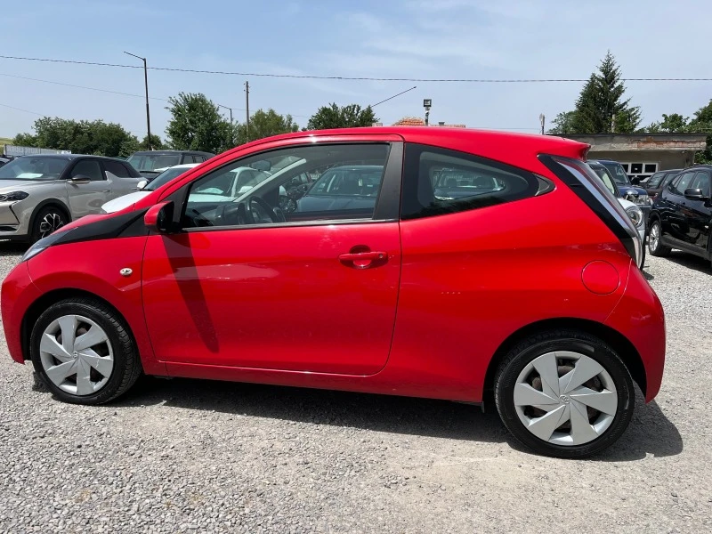 Toyota Aygo 1.0I EURO 6B  95x km, снимка 6 - Автомобили и джипове - 46307614