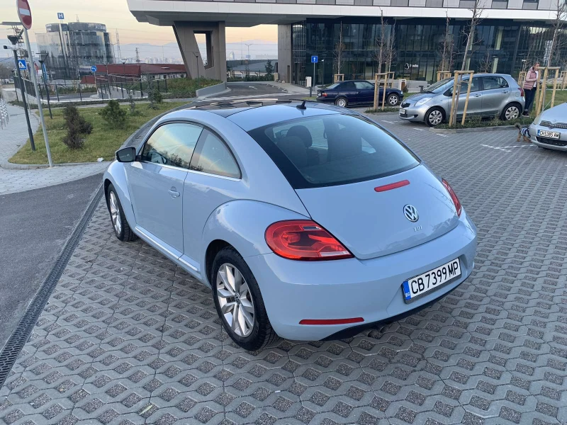 VW Beetle, снимка 5 - Автомобили и джипове - 47375324