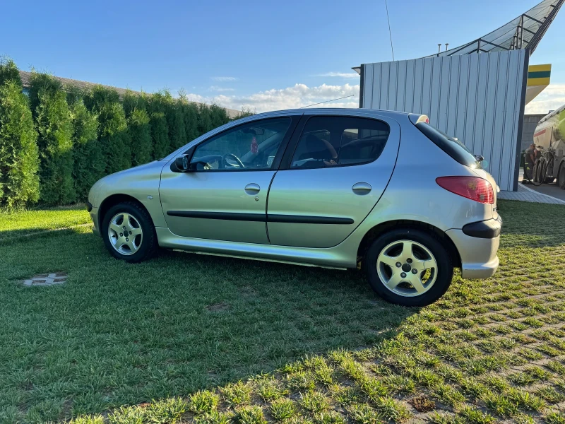 Peugeot 206 HDI CarPlay Навигация, снимка 4 - Автомобили и джипове - 47595573