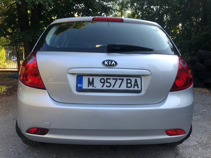 Kia Ceed, снимка 12 - Автомобили и джипове - 48387149