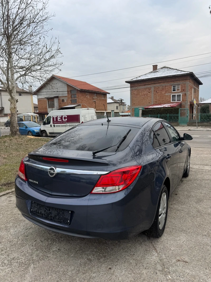 Opel Insignia 1.8 BENZIN AUSTRIA, снимка 5 - Автомобили и джипове - 50565325