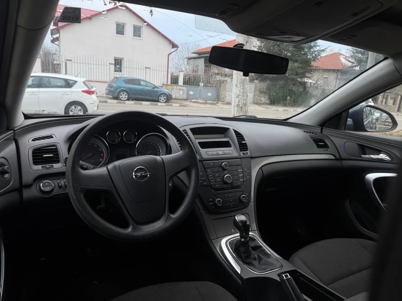 Opel Insignia 1.8 BENZIN AUSTRIA, снимка 15 - Автомобили и джипове - 50565325