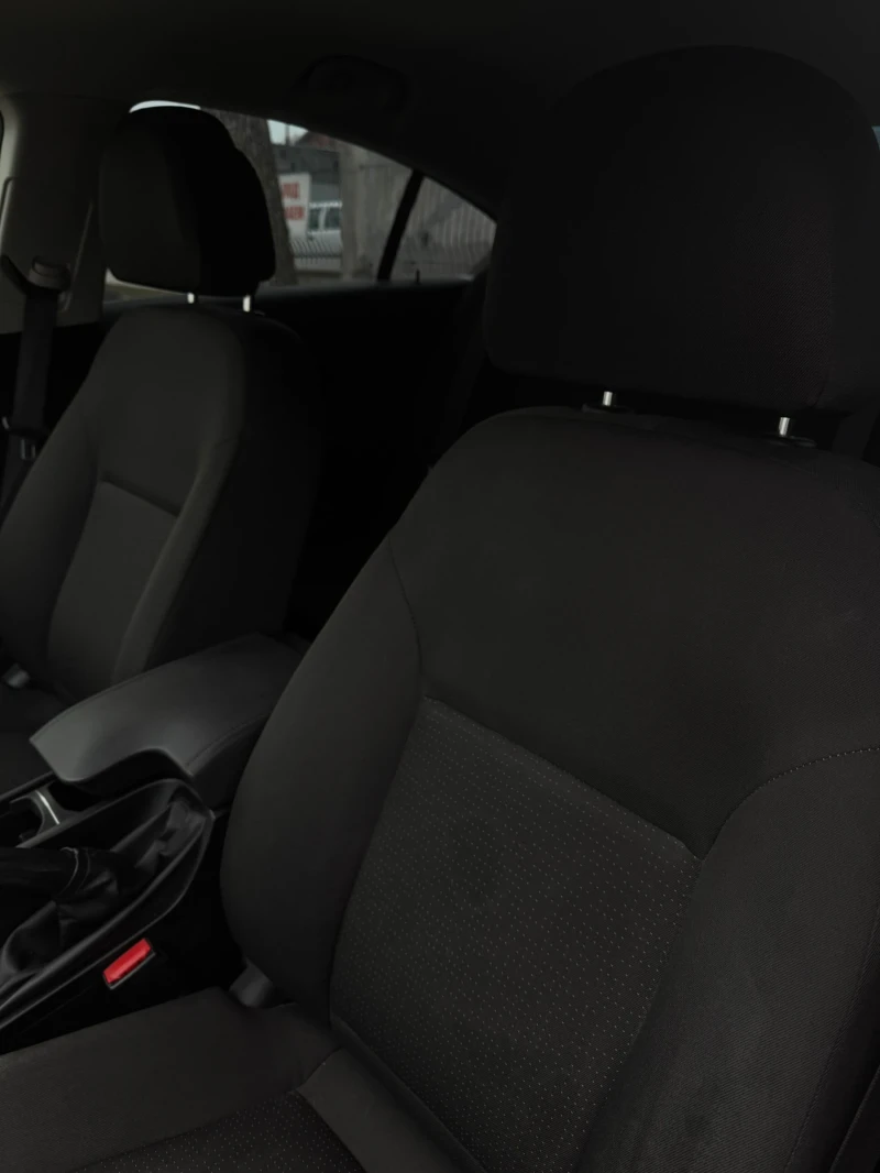 Opel Insignia 1.8 BENZIN AUSTRIA, снимка 12 - Автомобили и джипове - 50565325