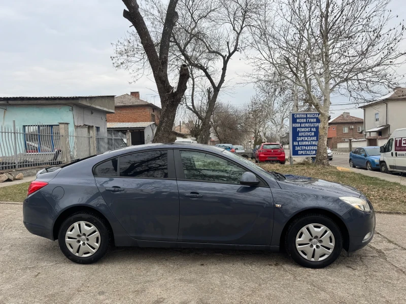 Opel Insignia 1.8 BENZIN AUSTRIA, снимка 4 - Автомобили и джипове - 50565325