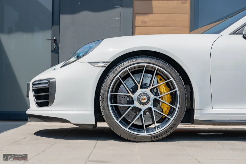 Porsche 911 991/TURBO-S/581HP/CERAMIC/PDK/BURM./ACC/CARBON/, снимка 5 - Автомобили и джипове - 51439394