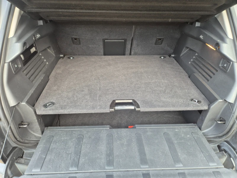 Peugeot 3008 1.6 HDI, NAVI, снимка 15 - Автомобили и джипове - 52669245