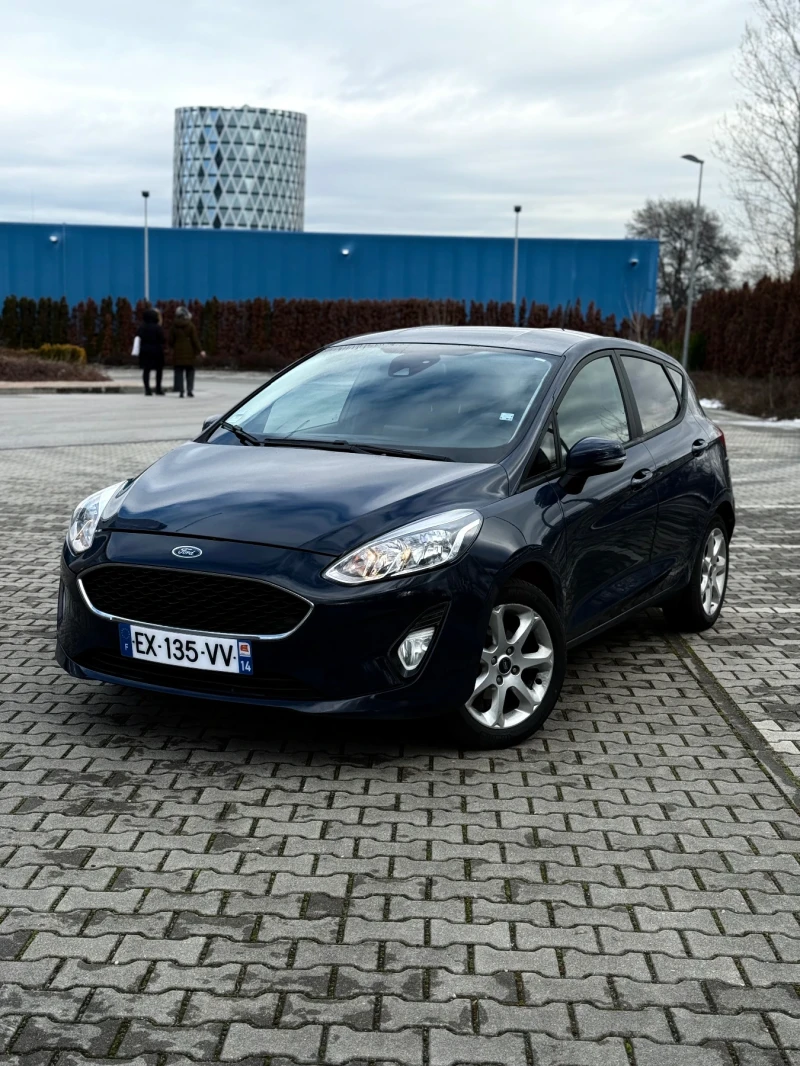 Ford Fiesta 1.1/86кс/105хил км/Ръчка/Нави/Парктроник/Тъч, снимка 2 - Автомобили и джипове - 53097832
