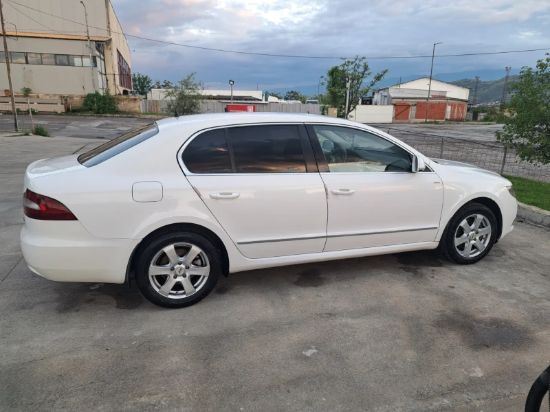 Skoda Superb 2.0 DIESEL, снимка 5 - Автомобили и джипове - 53580715