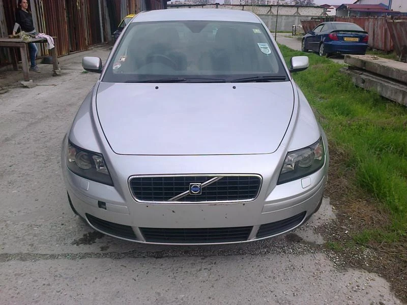 Volvo S40 1.6D ,1.8i , 2.4i - [1] 