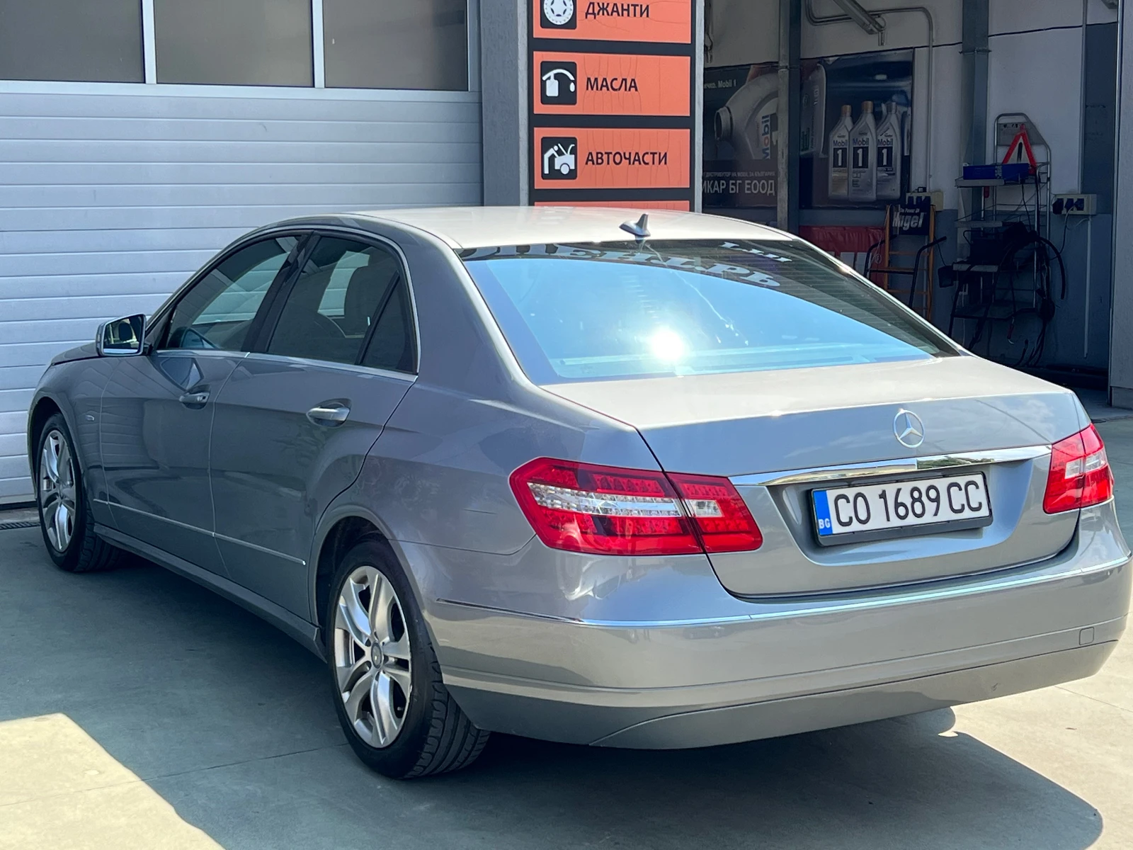 Mercedes-Benz E 200 148 Хил. Км.  - изображение 7