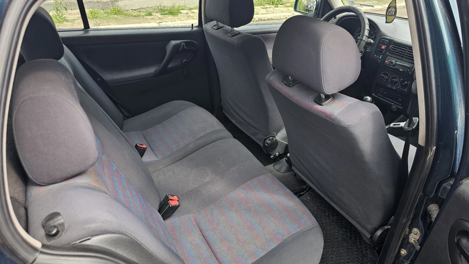 VW Polo 1.6 - изображение 6