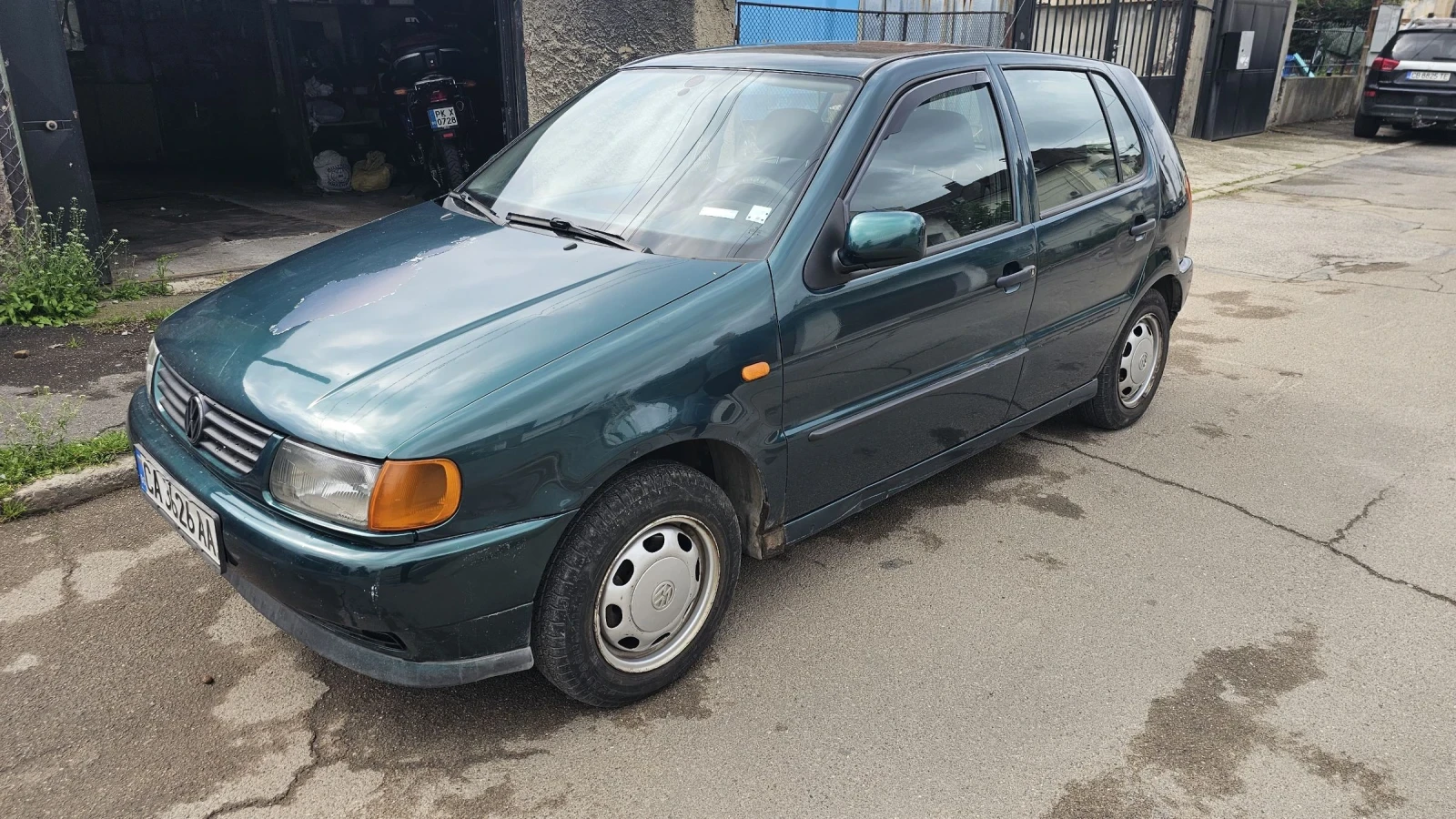 VW Polo 1.6 - изображение 2
