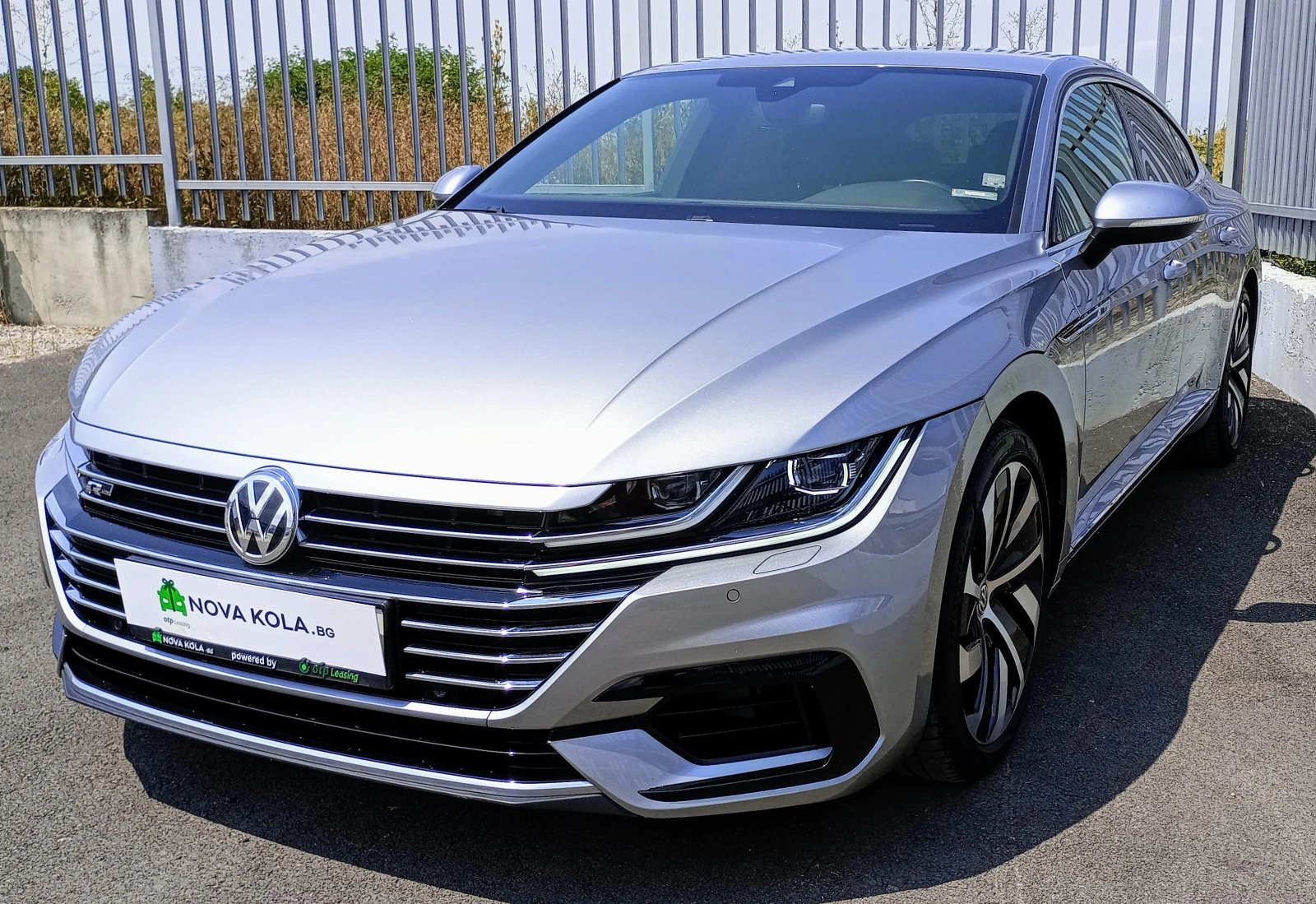 VW Arteon  2.0 TDI (190 кс) 4MOTION SCR DSG R-Line - изображение 2