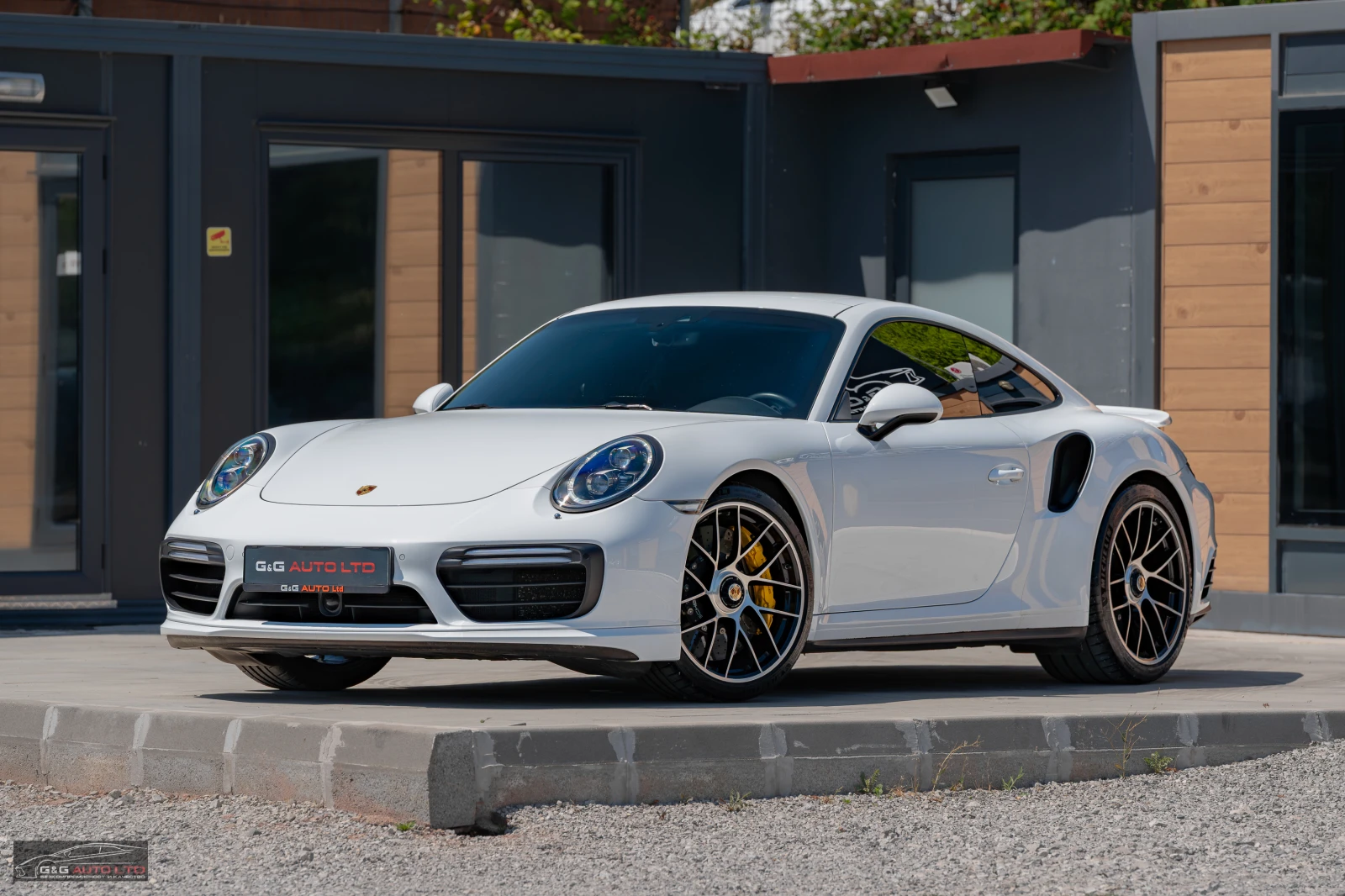 Porsche 911 991/TURBO-S/581HP/CERAMIC/PDK/BURM./ACC/CARBON/ | Mobile.bg   1