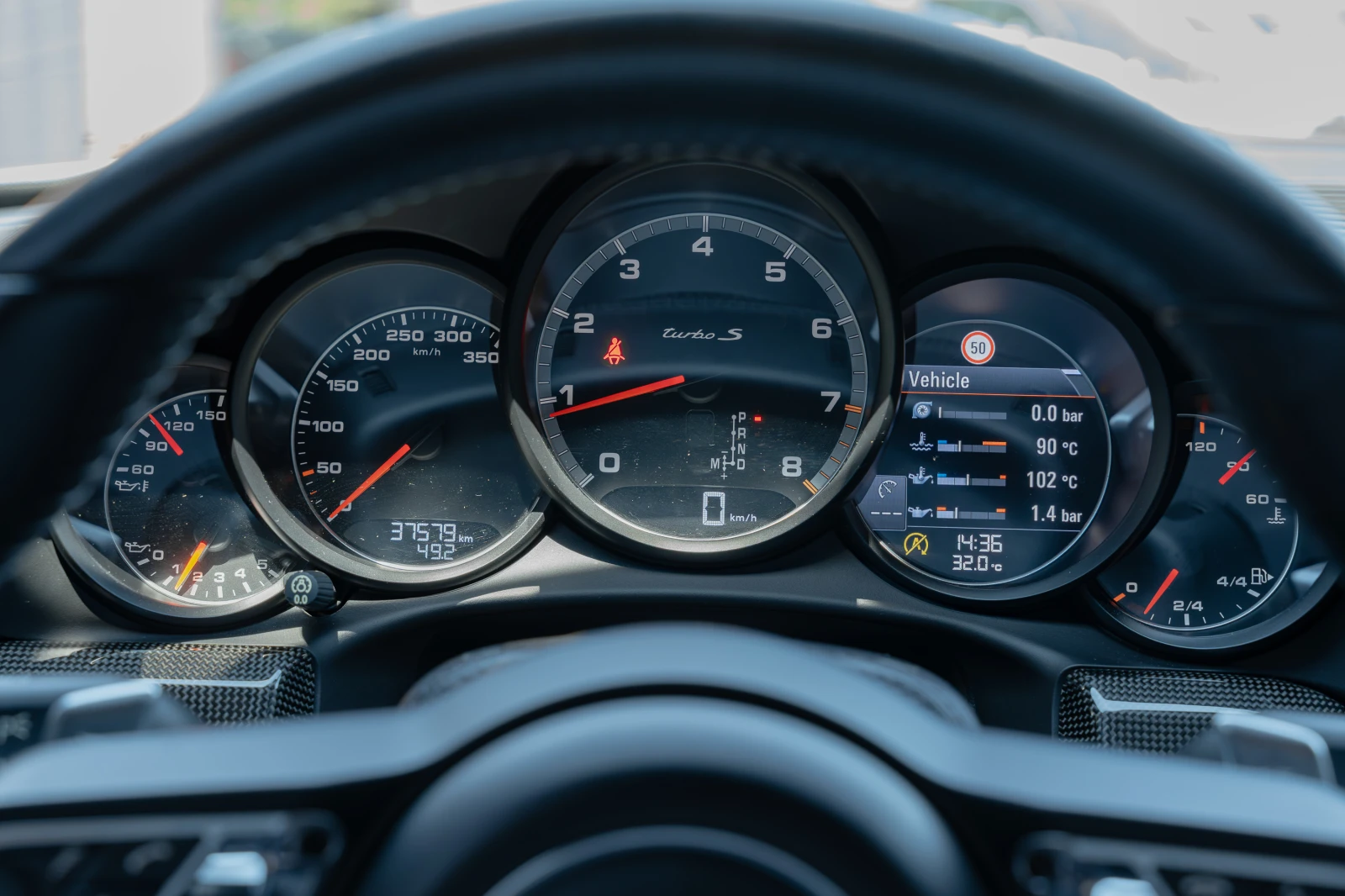 Porsche 911 991/TURBO-S/581HP/CERAMIC/PDK/BURM./ACC/CARBON/ | Mobile.bg   12