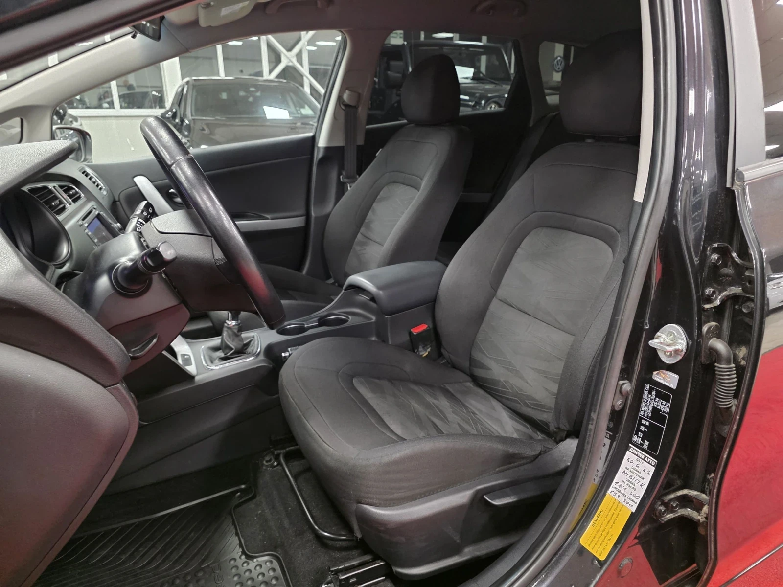 Kia Ceed SW | 1.6 CRDI | 6CK | Нави | Камера , снимка 12 - Автомобили и джипове - 53752737