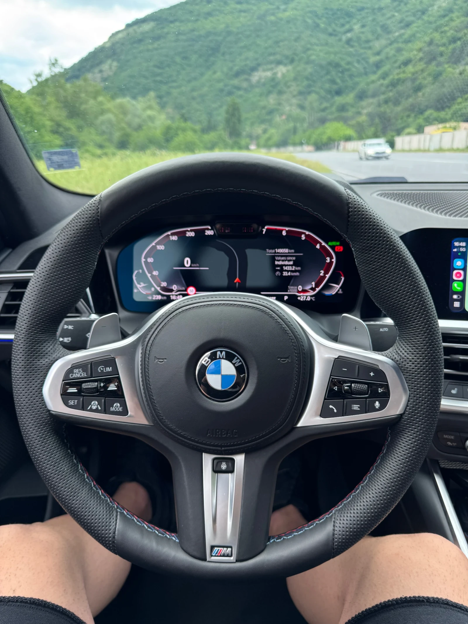 BMW 320, снимка 15 - Автомобили и джипове - 54784879