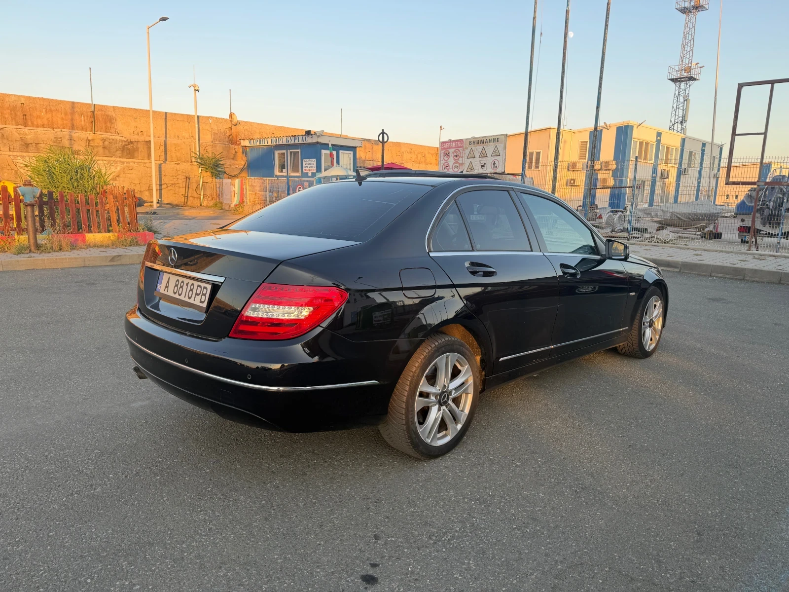 Mercedes-Benz C 220 2.2 CDi  TOP , снимка 4 - Автомобили и джипове - 55138131