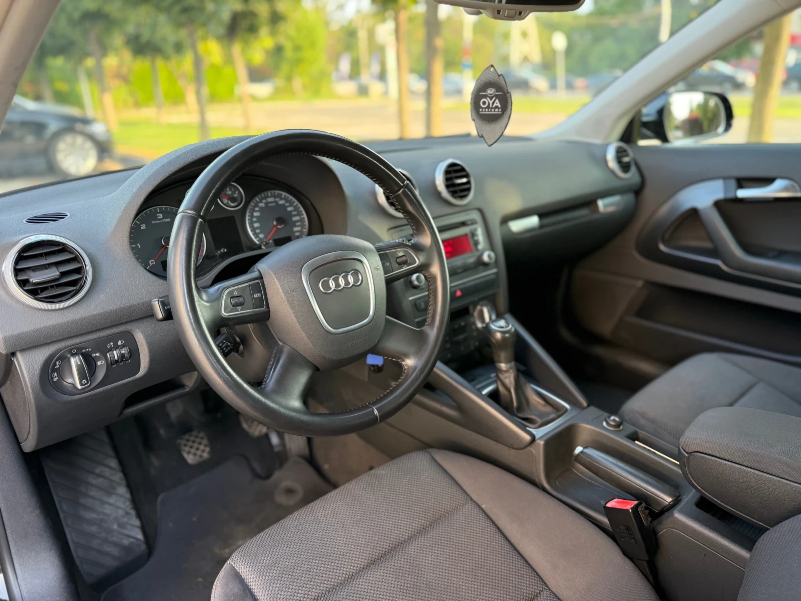 Audi A3 1.6TDI , снимка 16 - Автомобили и джипове - 55669842