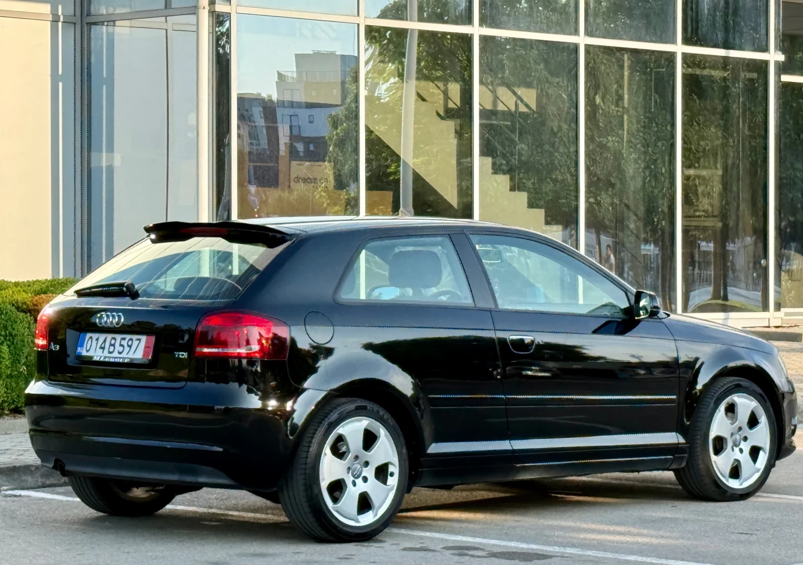 Audi A3 1.6TDI , снимка 3 - Автомобили и джипове - 55669842