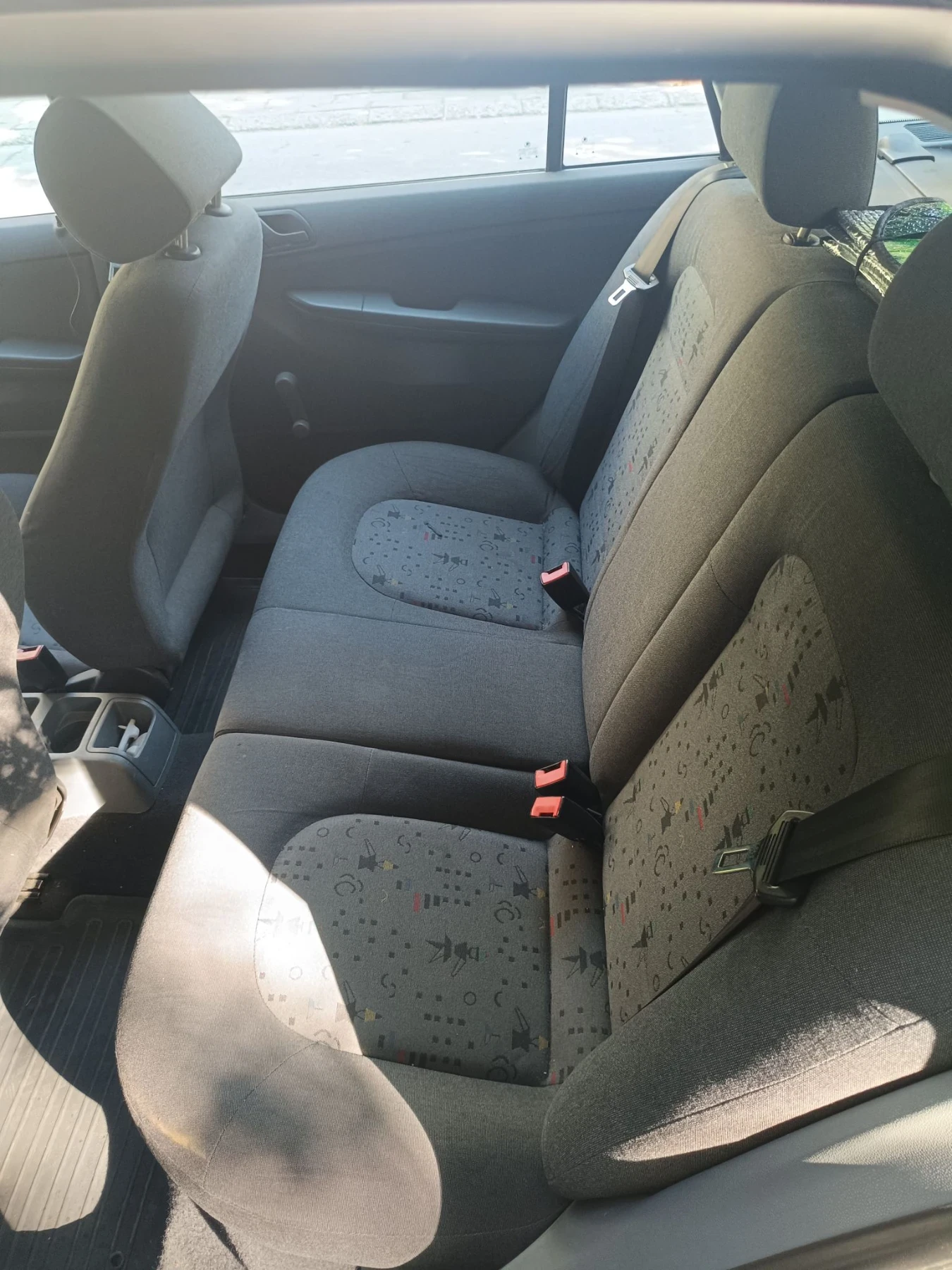 Skoda Fabia 1.9 SDI, снимка 9 - Автомобили и джипове - 55672539