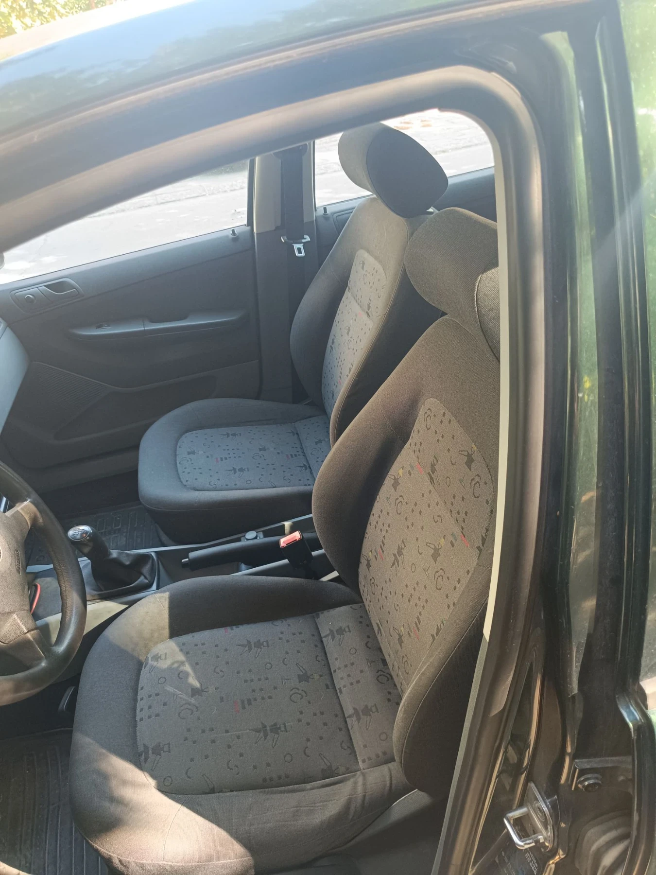 Skoda Fabia 1.9 SDI, снимка 5 - Автомобили и джипове - 55672539